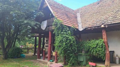 Rodinný dom -chalupa, Aranyos