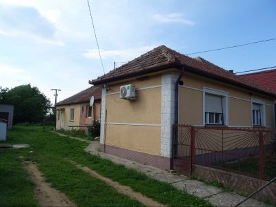 Rodinný dom 2 izbový Maďarsko - Encs - 1