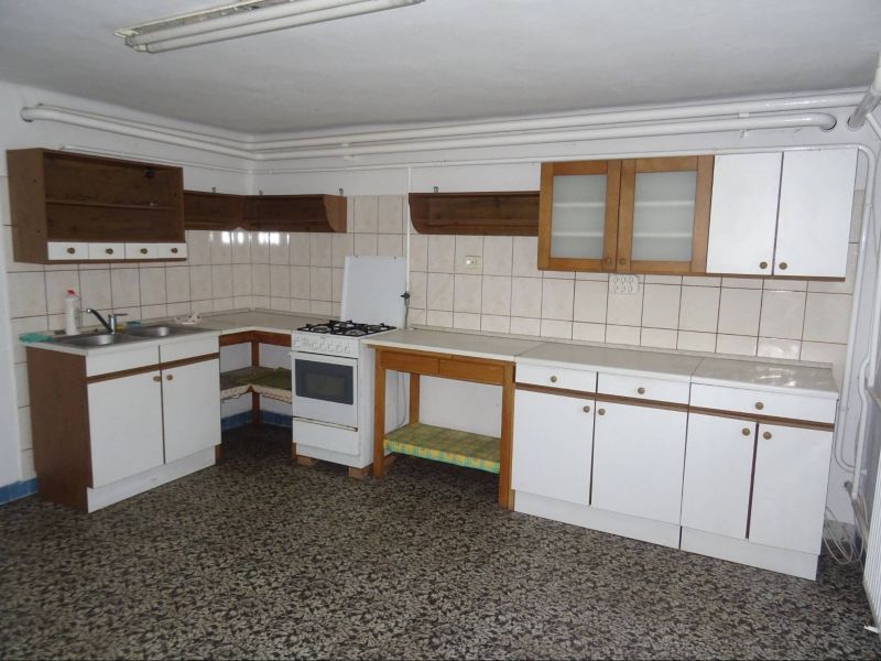 Rodinný dom 2- generačný, Fuzerkomlos Maďarsko - 10