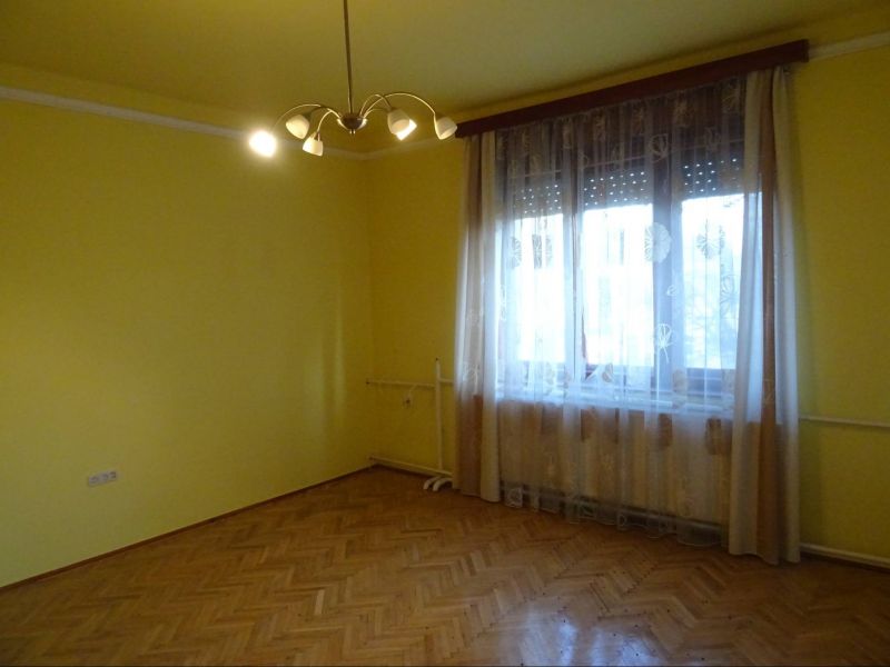 Rodinný dom 2- generačný, Fuzerkomlos Maďarsko - 4