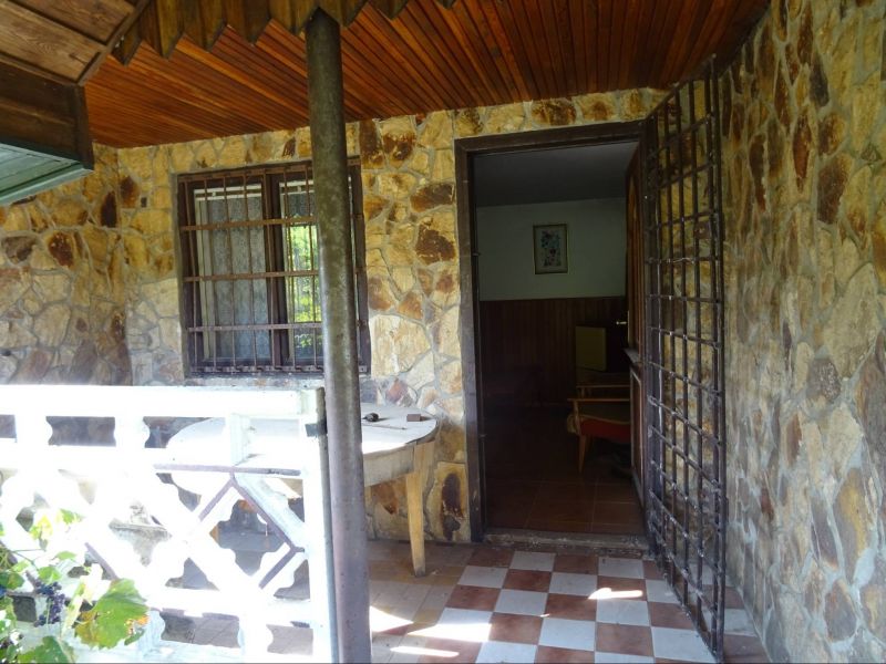 2 - izbová murovaná chata s vinicou, Viničky, Trebišov - okolie - 2