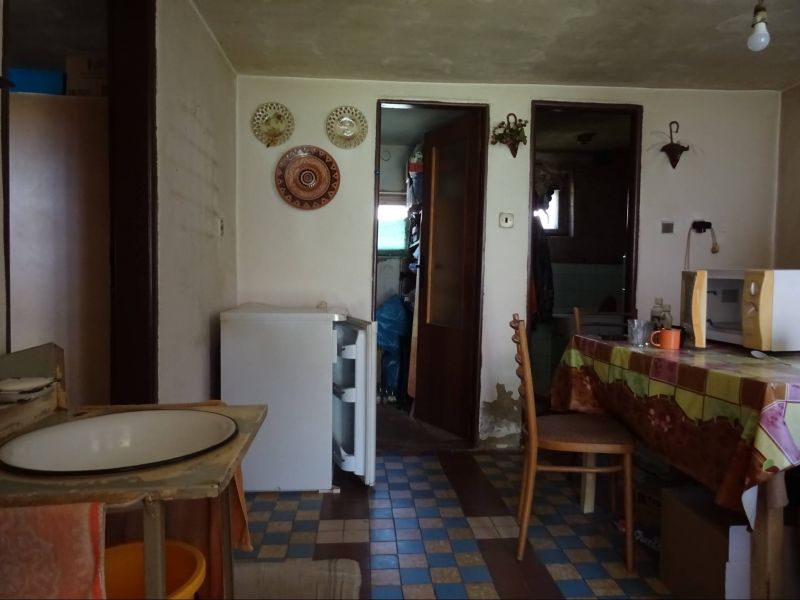 2 - izbový Rodinný dom Brehov - 4