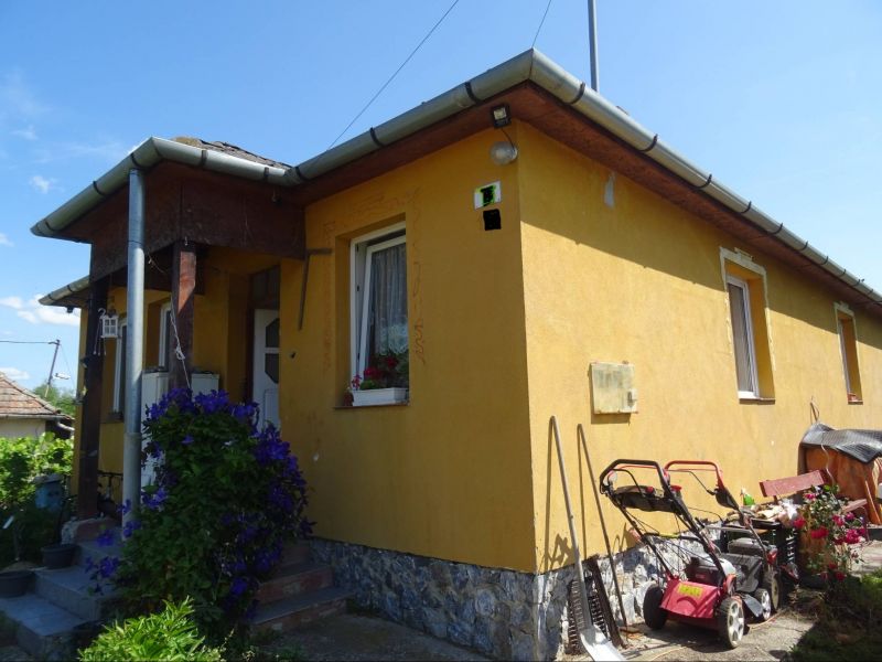RODINNÝ dom 4 izb. Krasznok - Maďarsko - 1
