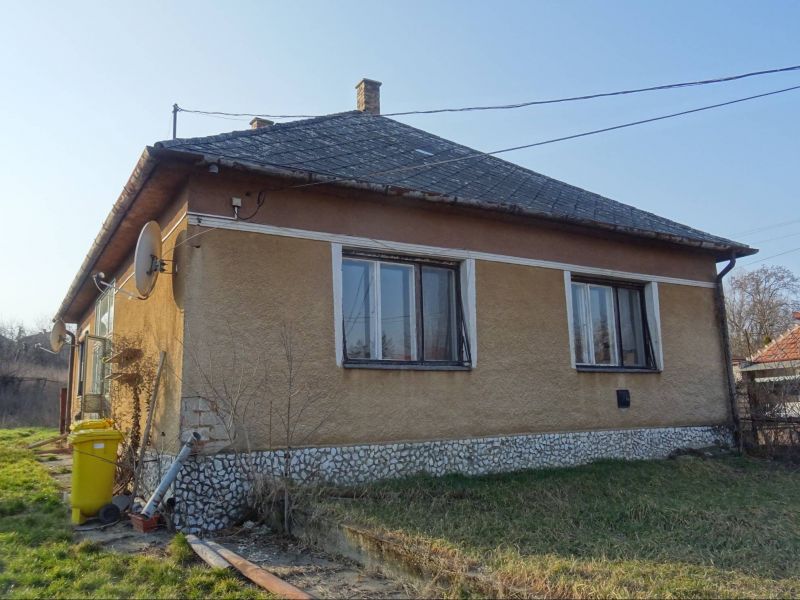 Rodinný dom 3 izbový - Forró, Maďarsko - 1